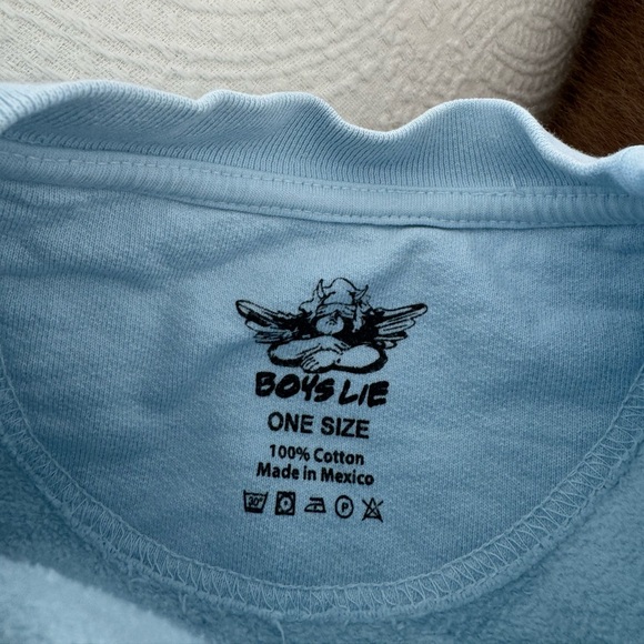 Boys Lie Blue ‘Catching Feelings’ Oversized Sweatshirt - Picture 2 of 3